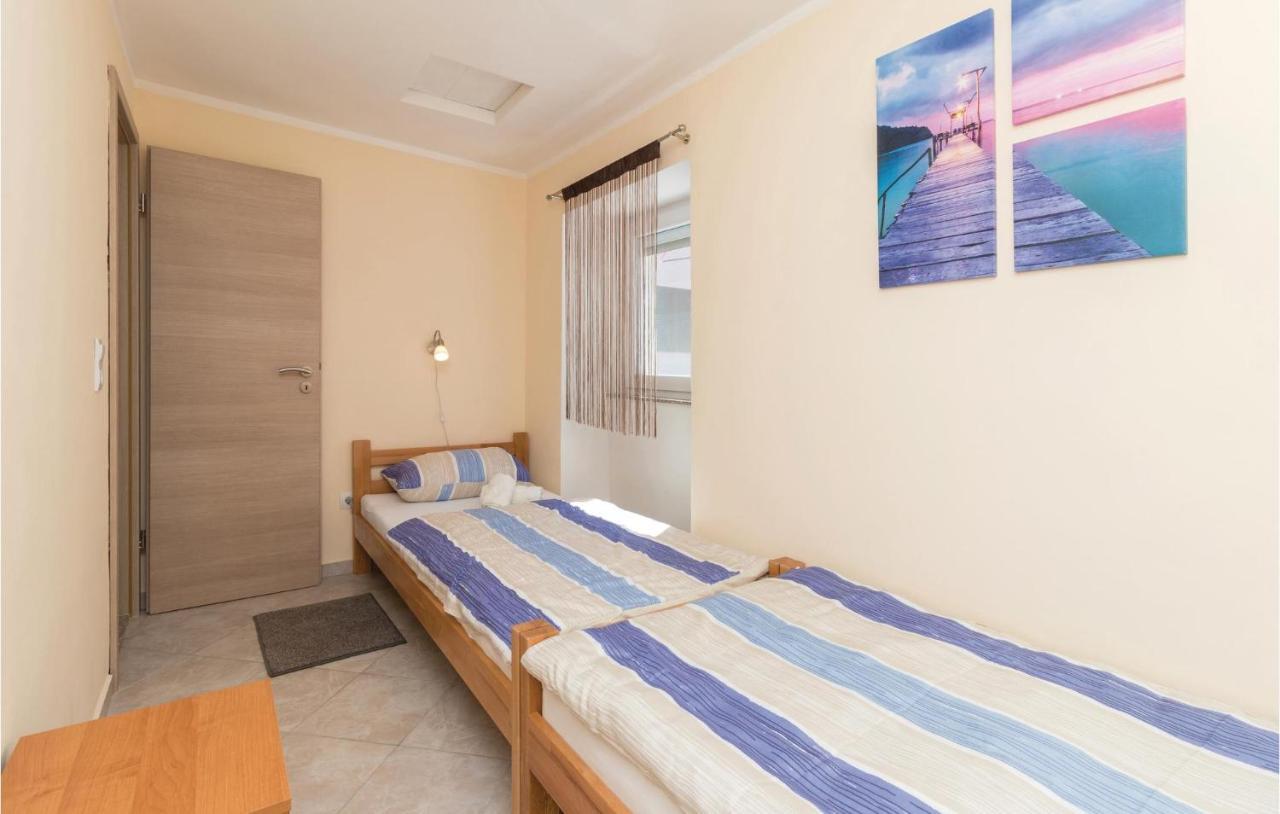 Gorgeous Home In Zadar With Wifi Exterior photo